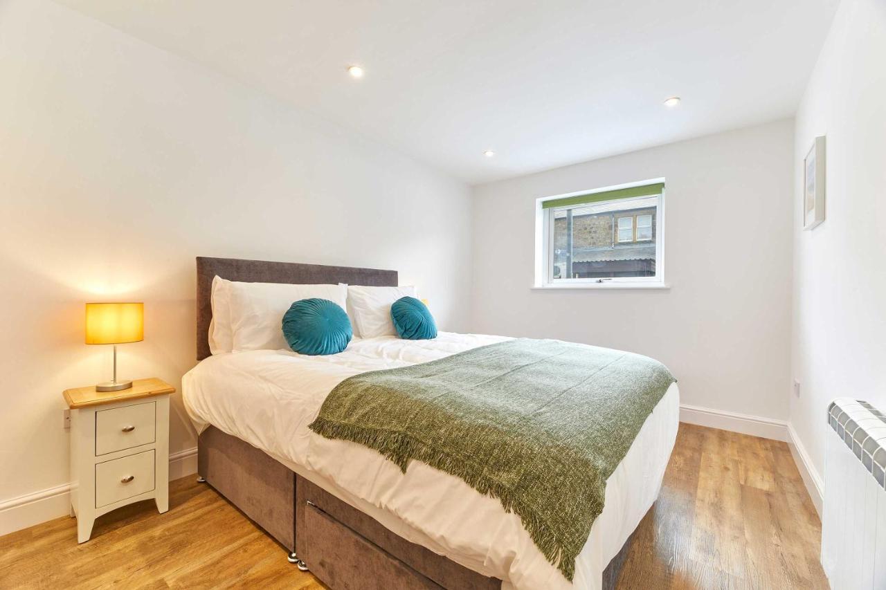Host & Stay - Main Street Apartments Seahouses Exteriér fotografie